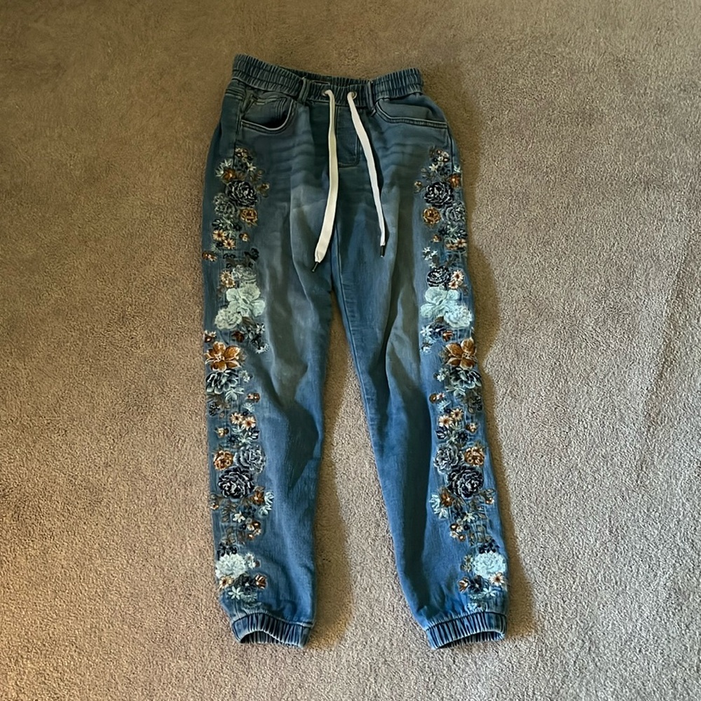Free People Embroidered Jogger Jeans